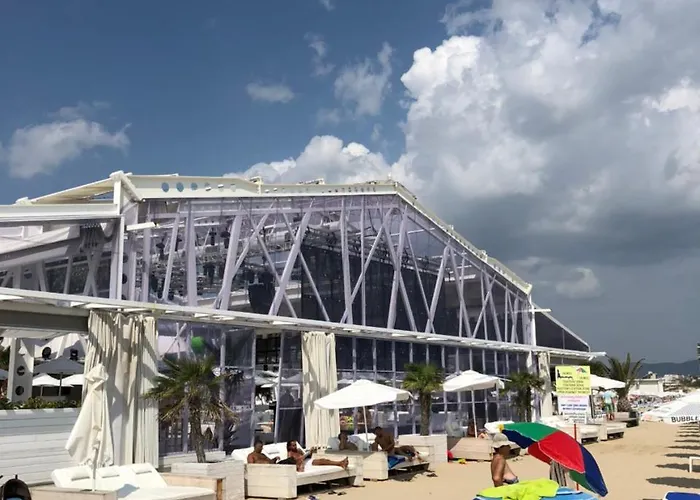 Elit 2 Sluneční pobřeží