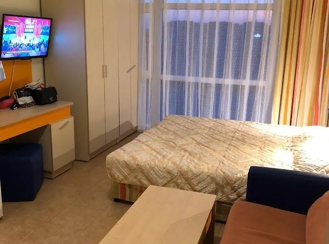 Elit 2 Sluneční pobřeží