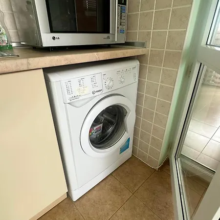 Elit 2 아파트 써니비치